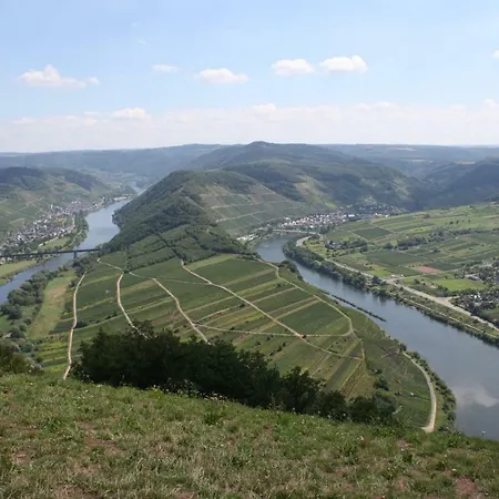 Julia * Sankt Aldegund