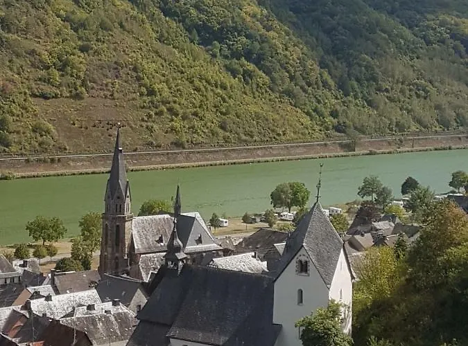 Julia * Sankt Aldegund